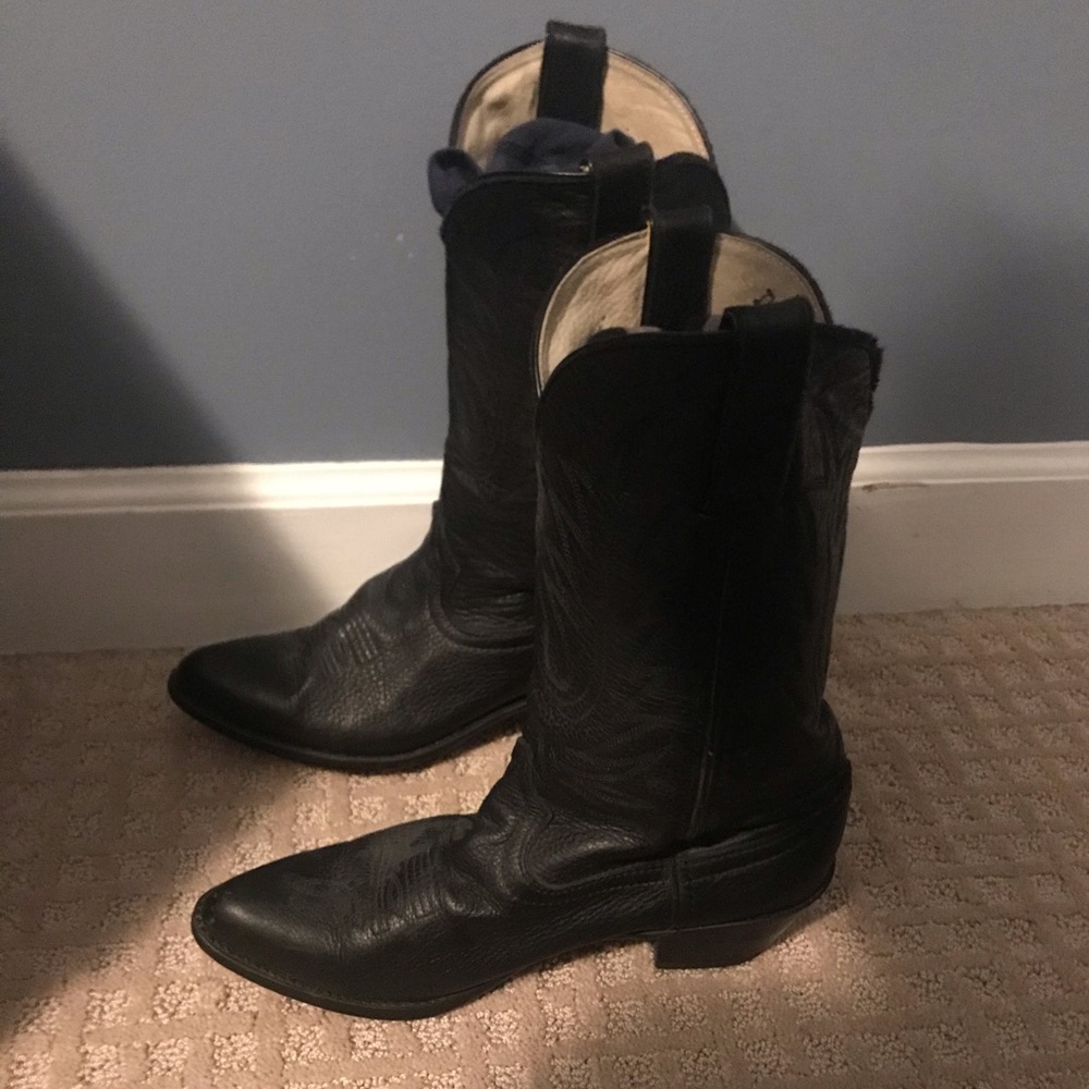 Cowgirl Boots!!